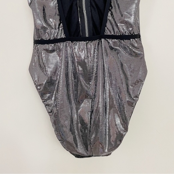 Speedo Vintage sparkling shiny Silver Swimsuit Tyra Banks Victorias Secret Sz 14 - Picture 8 of 15